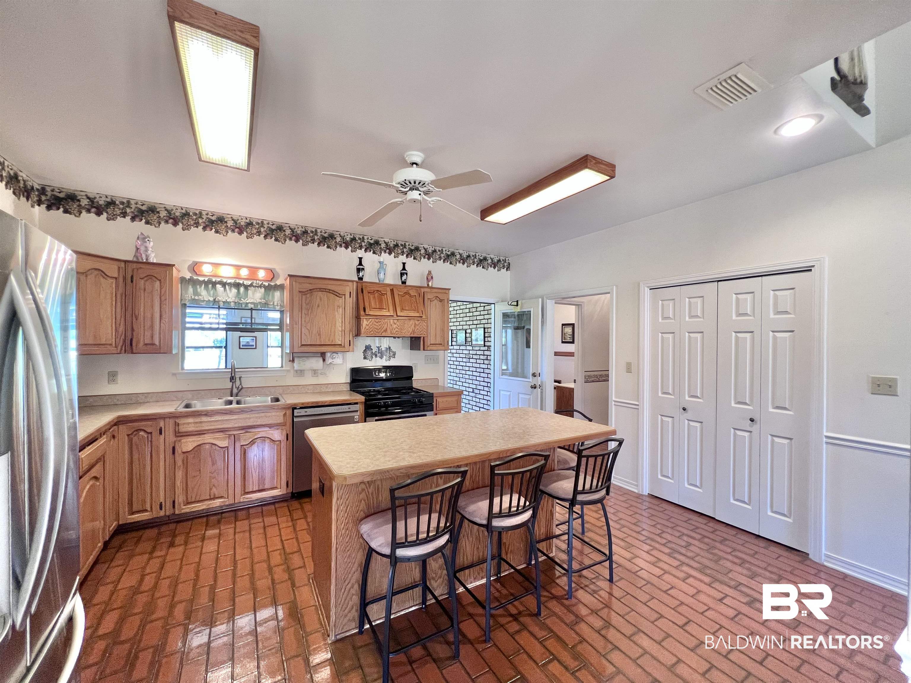 9420 Clubhouse Drive Foley, AL 36535 - Photo 3 of 31