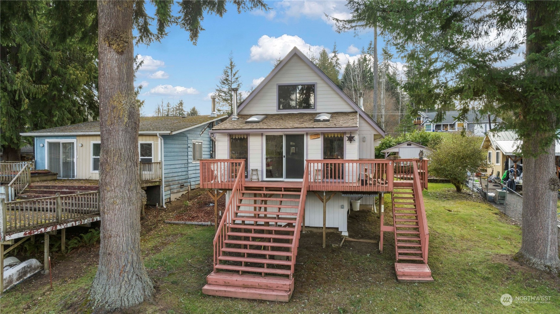 5523 Lerch Road Snohomish, WA 98290 - Photo 28 of 32 a front view of a house with a yard
