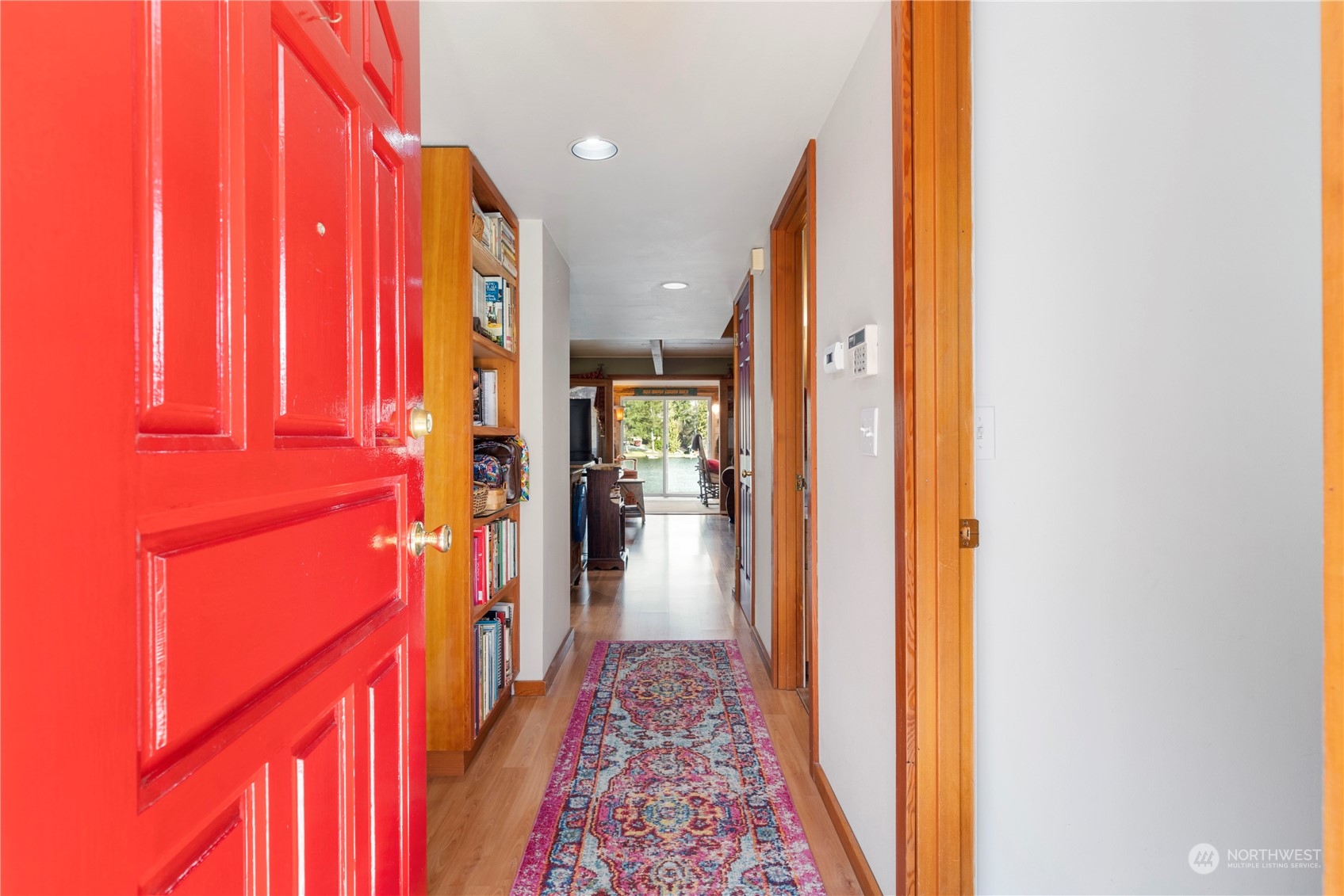 5523 Lerch Road Snohomish, WA 98290 - Photo 3 of 32 a view of a hallway with a large mirror and a window