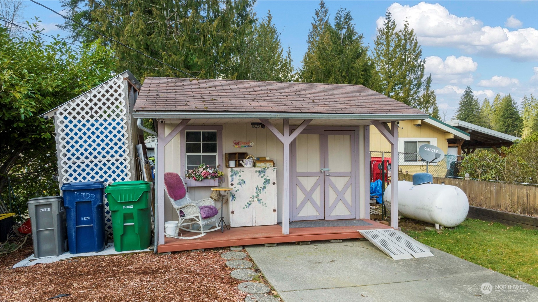 5523 Lerch Road Snohomish, WA 98290 - Photo 31 of 32 a front view of a house