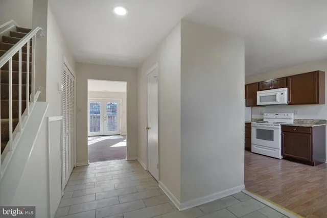 $2,450 | 9 Park Square Drive, Unit 9, Indian Head, MD 20640