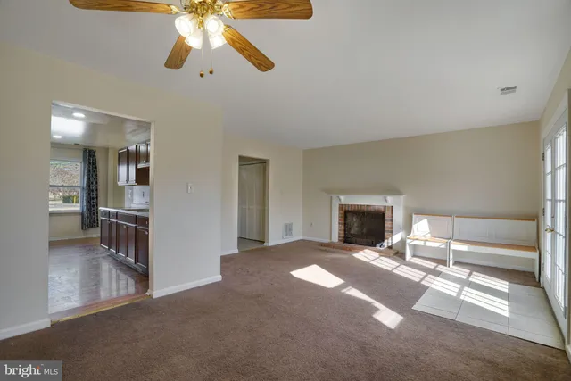 $2,450 | 9 Park Square Drive, Unit 9, Indian Head, MD 20640