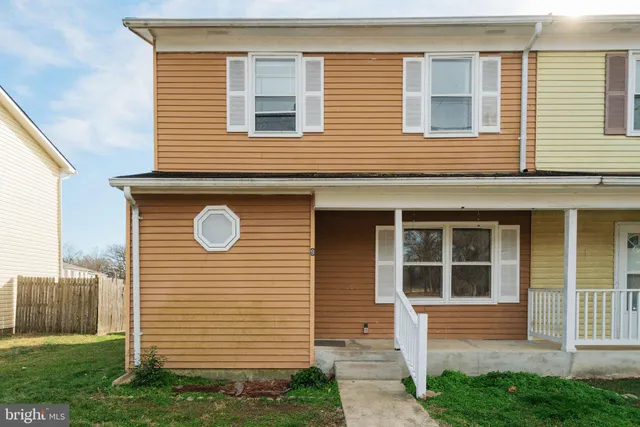 $2,450 | 9 Park Square Drive, Unit 9, Indian Head, MD 20640