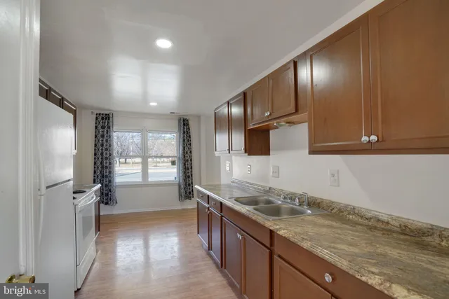 $2,450 | 9 Park Square Drive, Unit 9, Indian Head, MD 20640