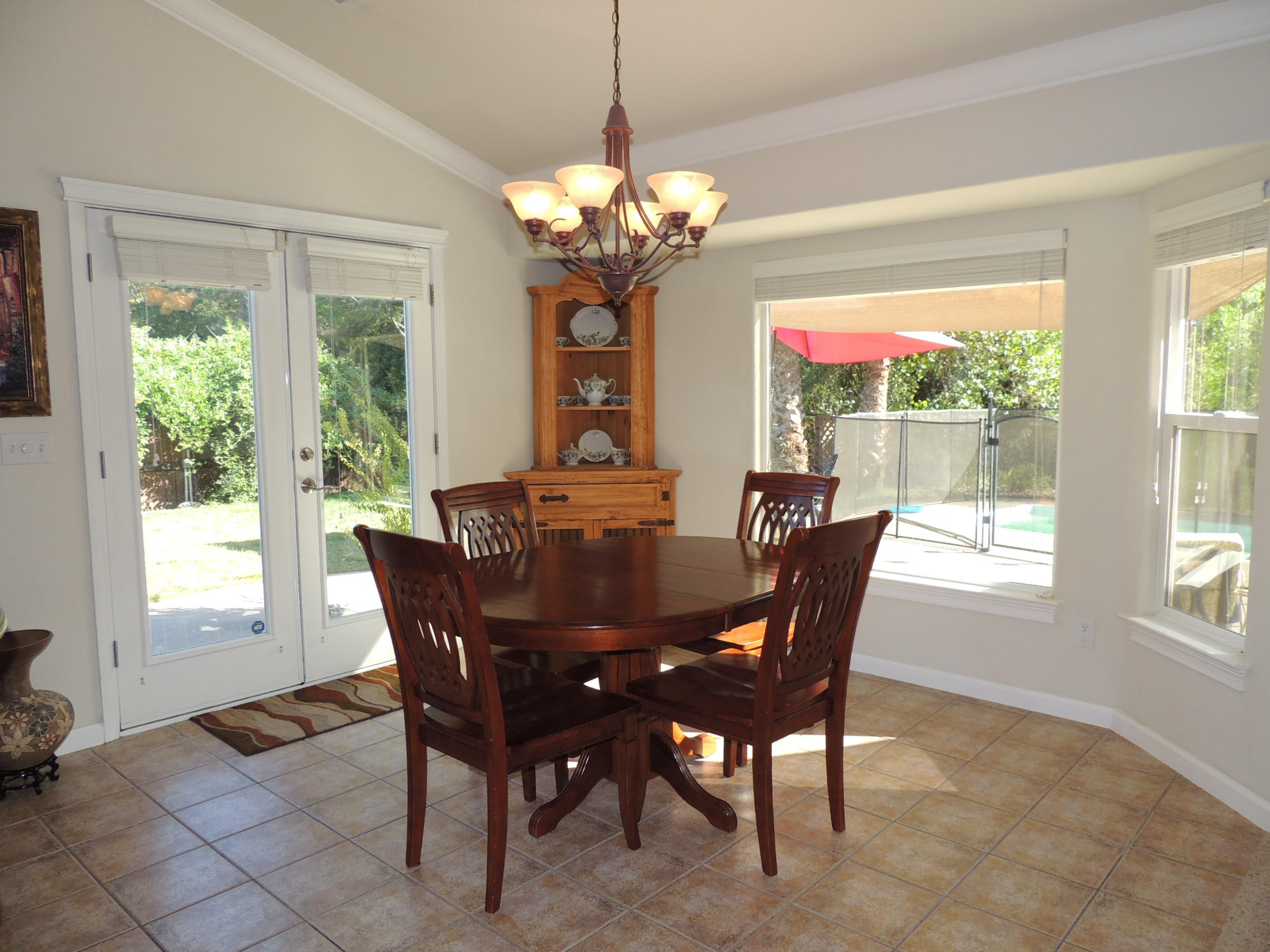 7618 Pit Road Redding, CA 96001 - Photo 12 of 35 Dining Room