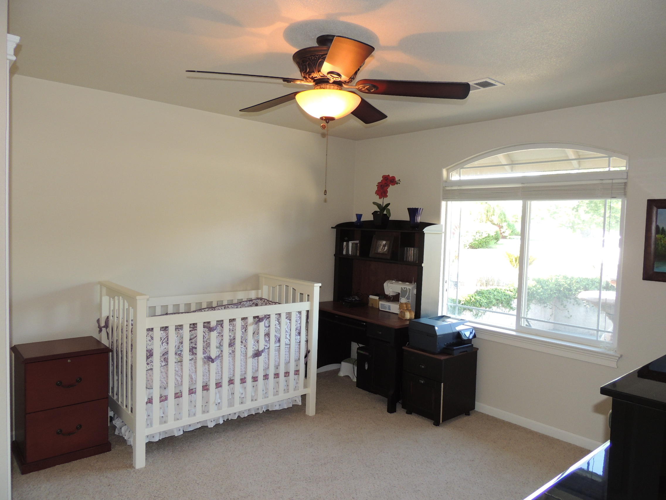 7618 Pit Road Redding, CA 96001 - Photo 16 of 35 Bedroom
