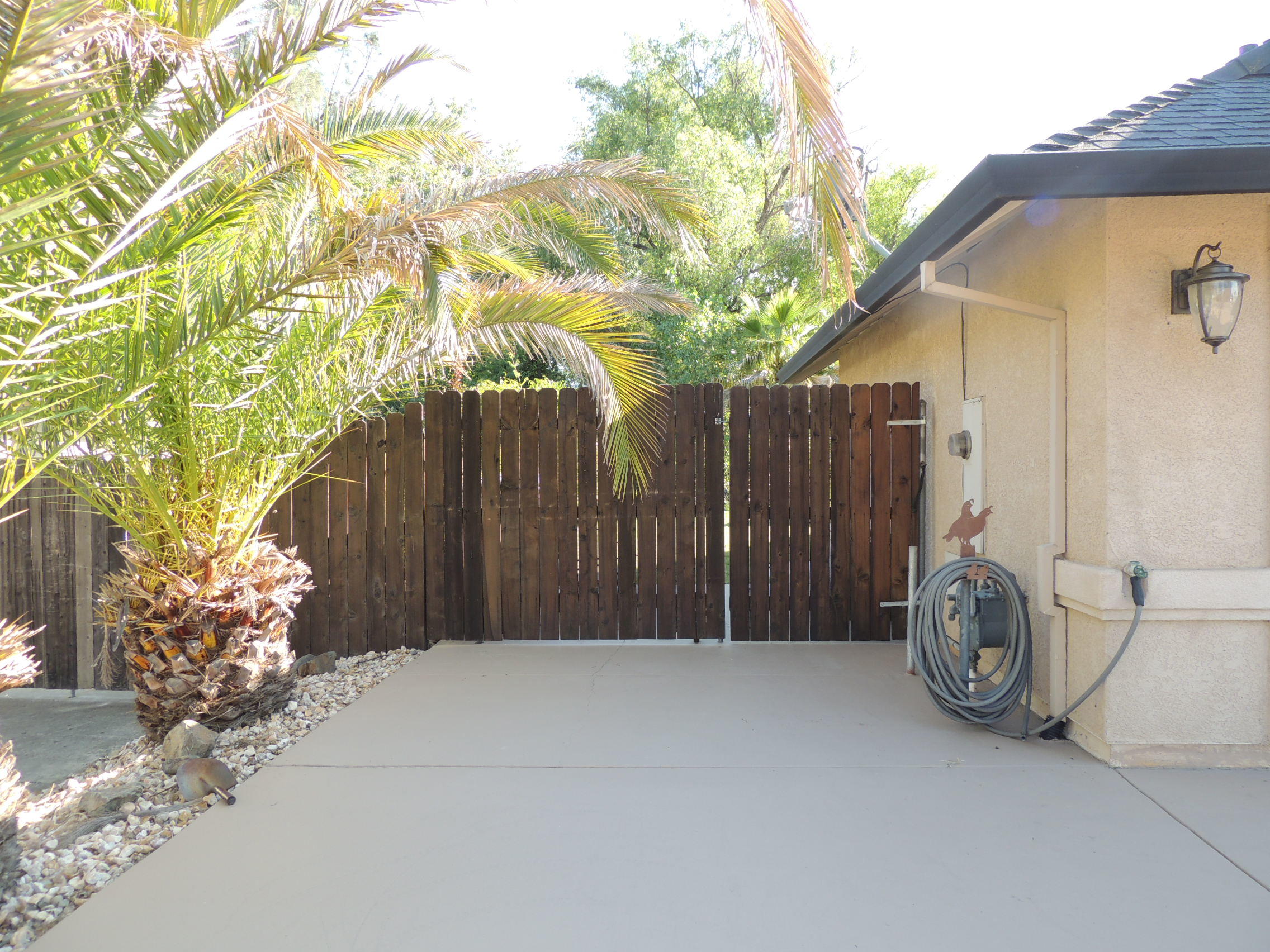 7618 Pit Road Redding, CA 96001 - Photo 9 of 35 RV Parking