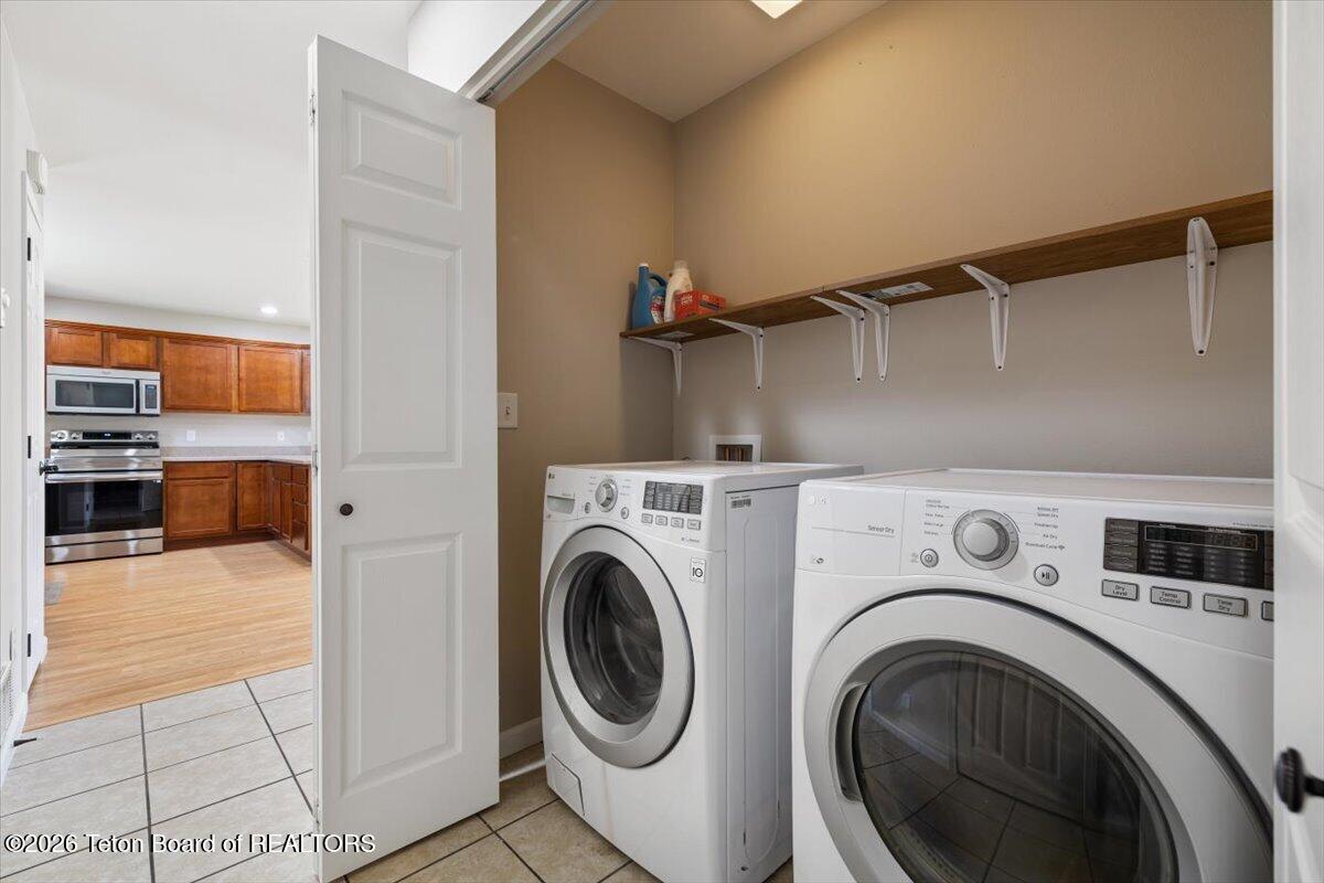 1872 Josephine Loop Jackson, WY 83001 - Photo 11 of 27 Laundry