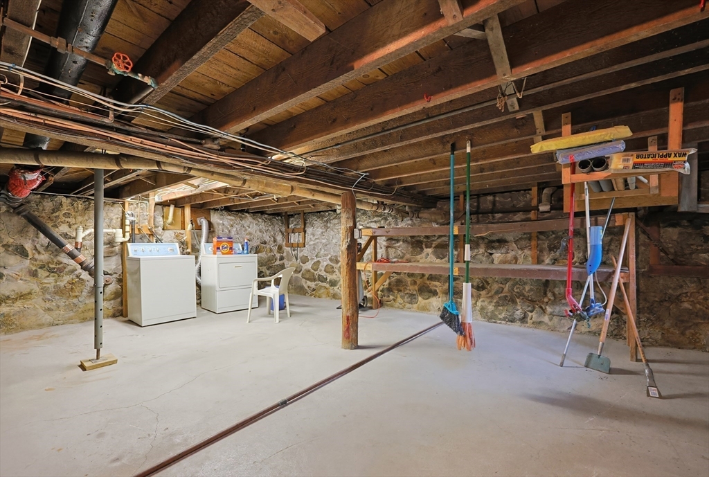 602 Elm Street Walpole, MA 02081 - Photo 22 of 38