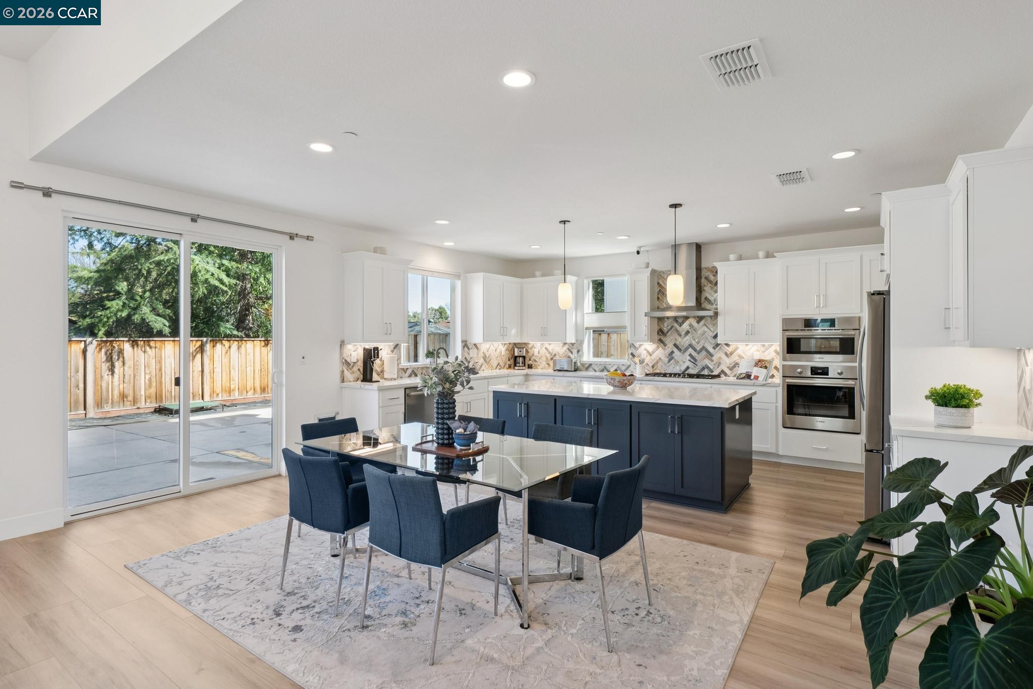 1035 Heckmann Lane Concord, CA 94518 - Photo 12 of 53