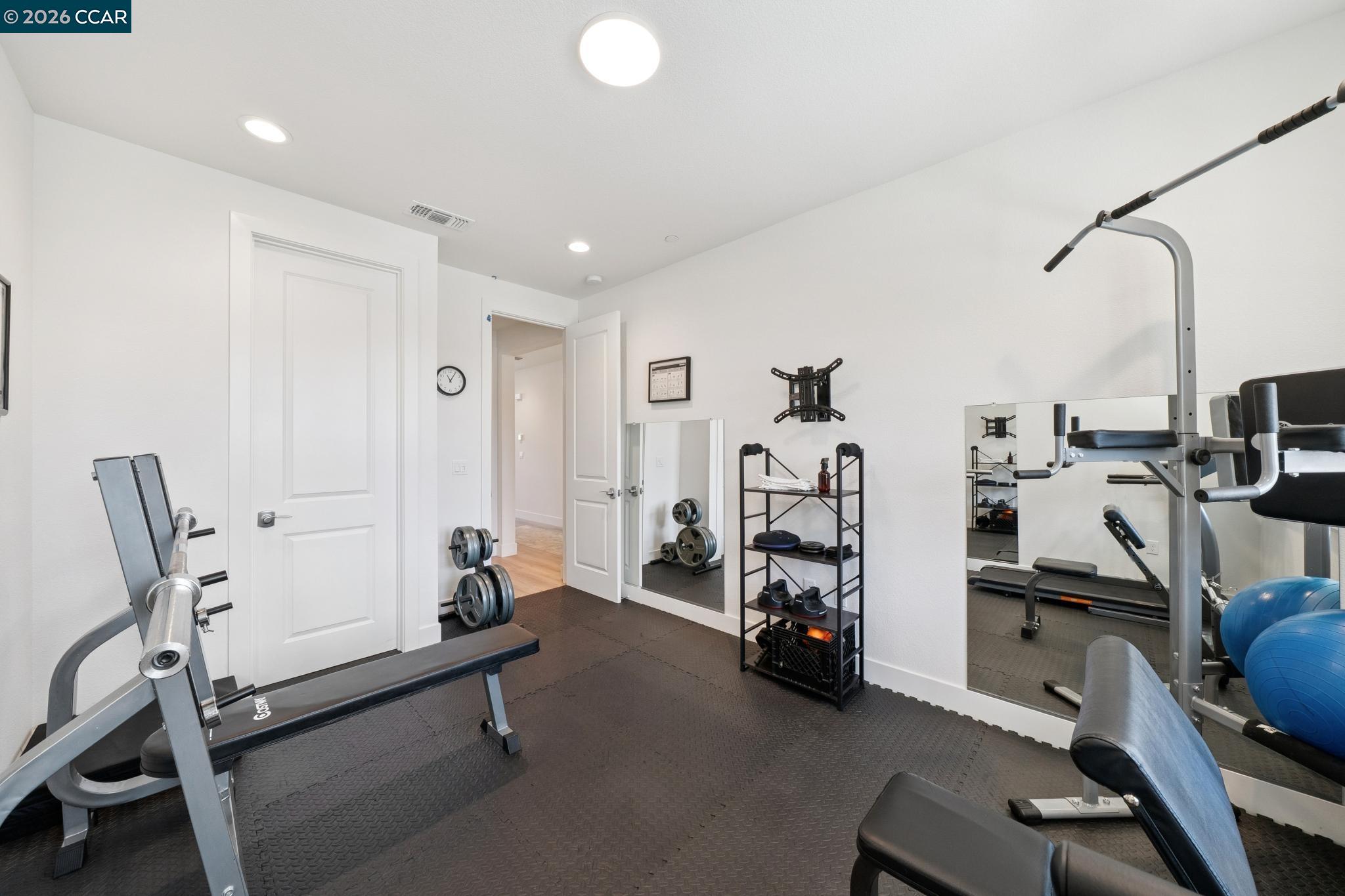 1035 Heckmann Lane Concord, CA 94518 - Photo 28 of 53