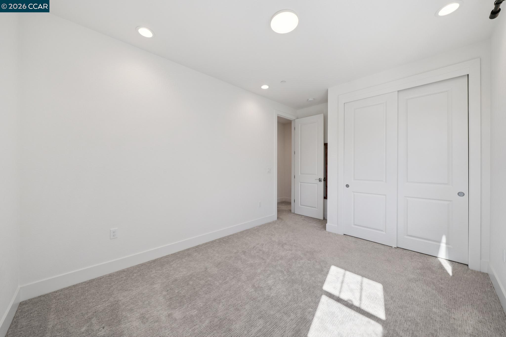 1035 Heckmann Lane Concord, CA 94518 - Photo 41 of 53