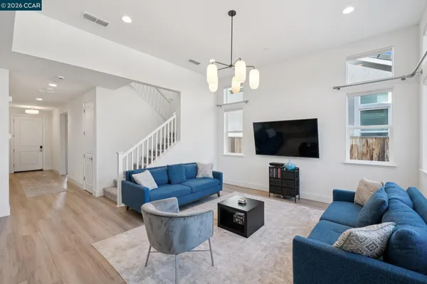 $1,299,000 | 1035 Heckmann Lane, Concord, CA 94518