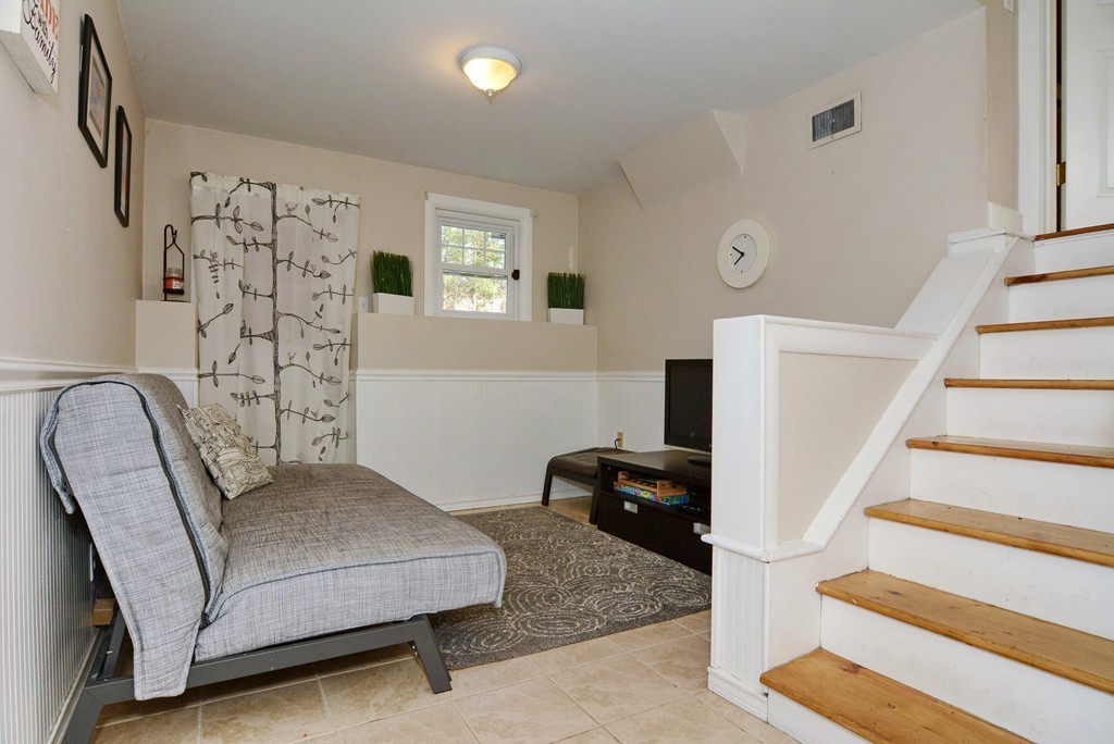 26 Manning Road Dedham, MA 02026 - Photo 27 of 30 Gallery Image 27
