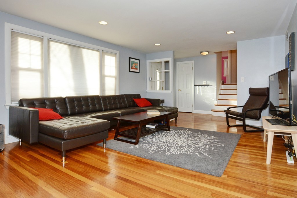 26 Manning Road Dedham, MA 02026 - Photo 7 of 30 Gallery Image 7