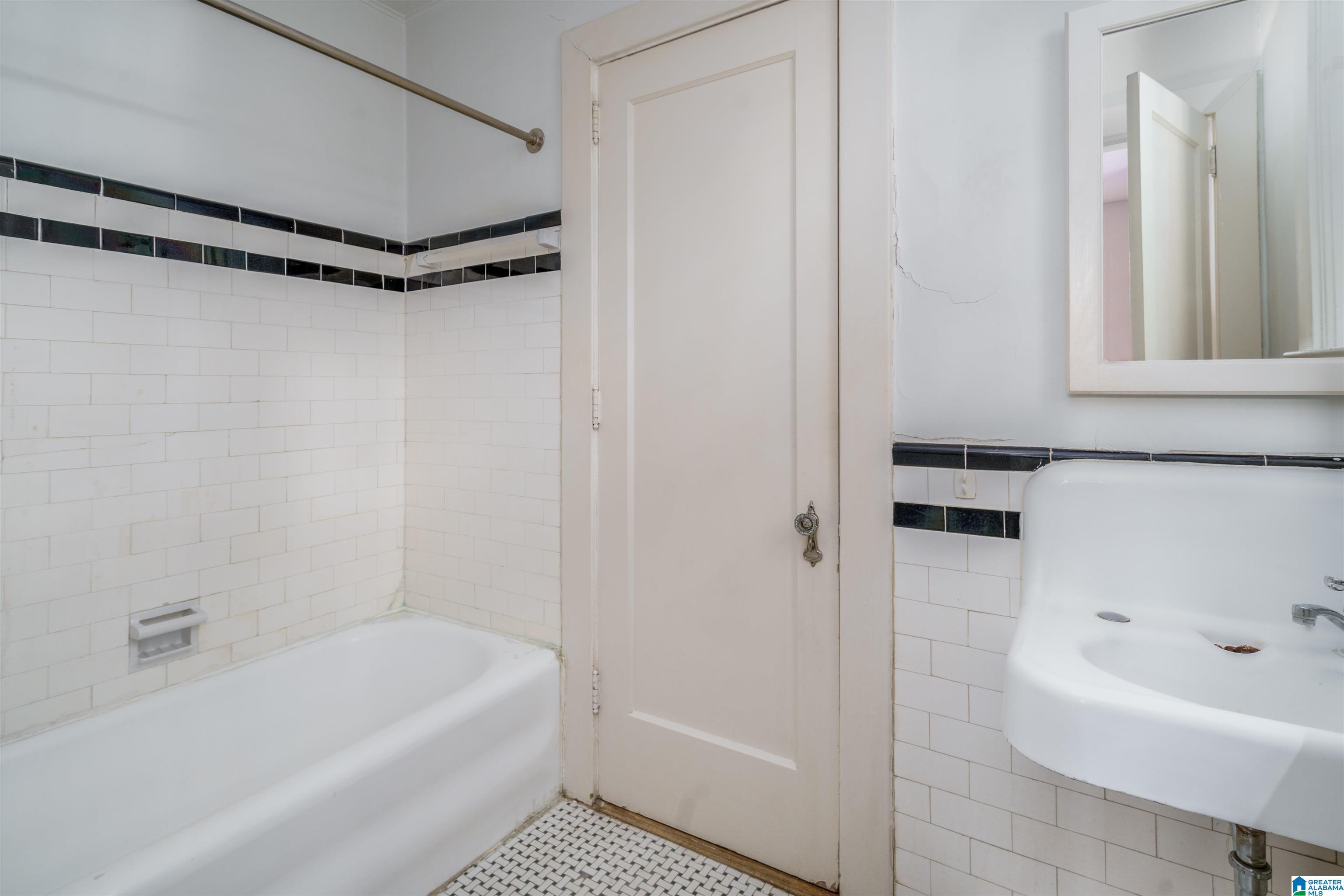 2505 Montevallo Road, Unit 5 Birmingham, AL 35223 - Photo 15 of 25