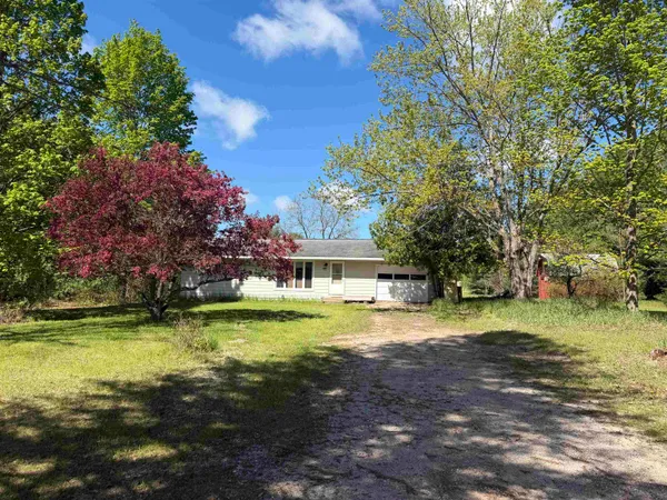$345,000 | 6296 North Reynolds Road, Lake Ann, MI 49650
