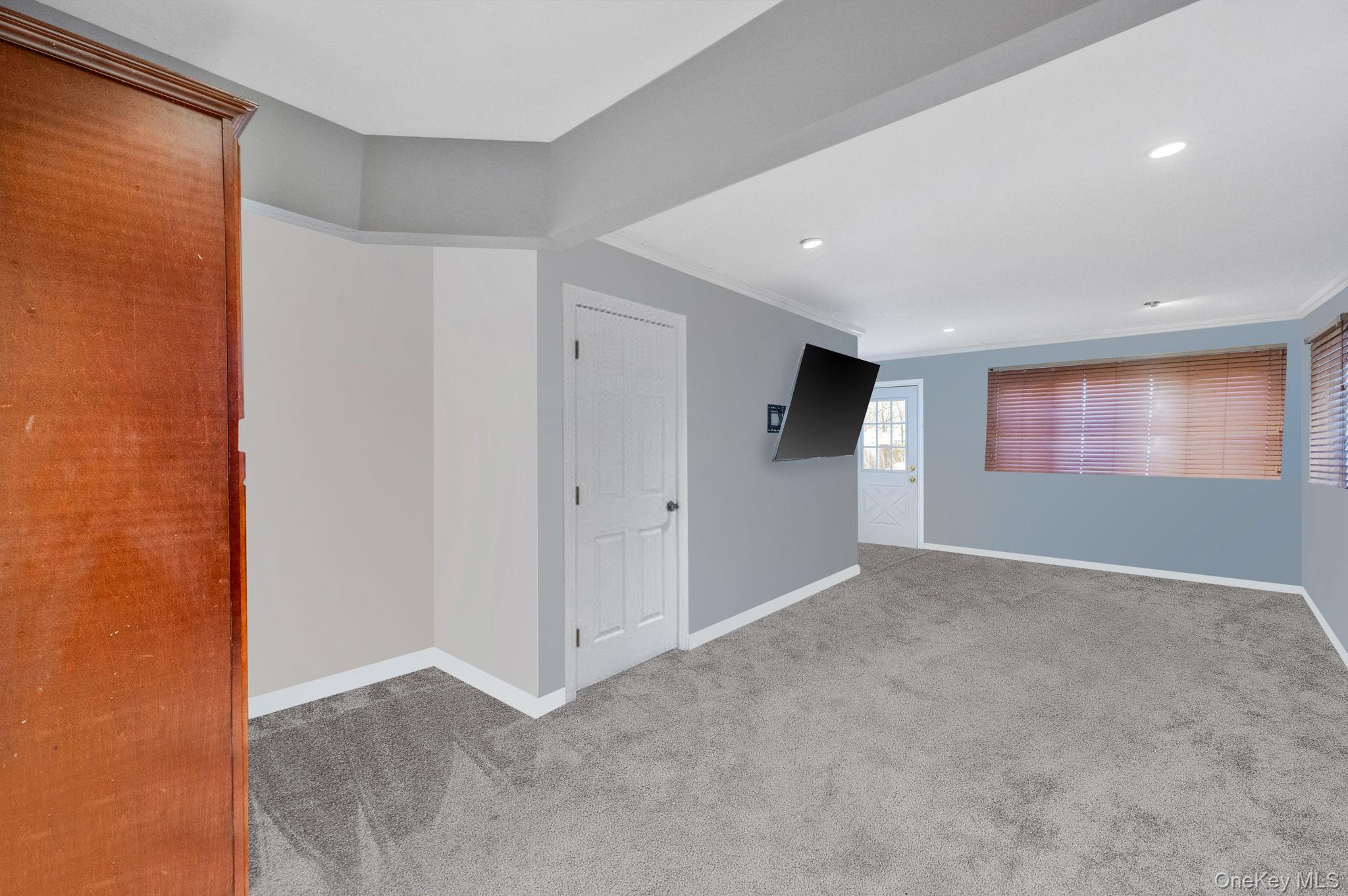 219-10 132nd Road Queens, NY 11413 - Photo 6 of 26