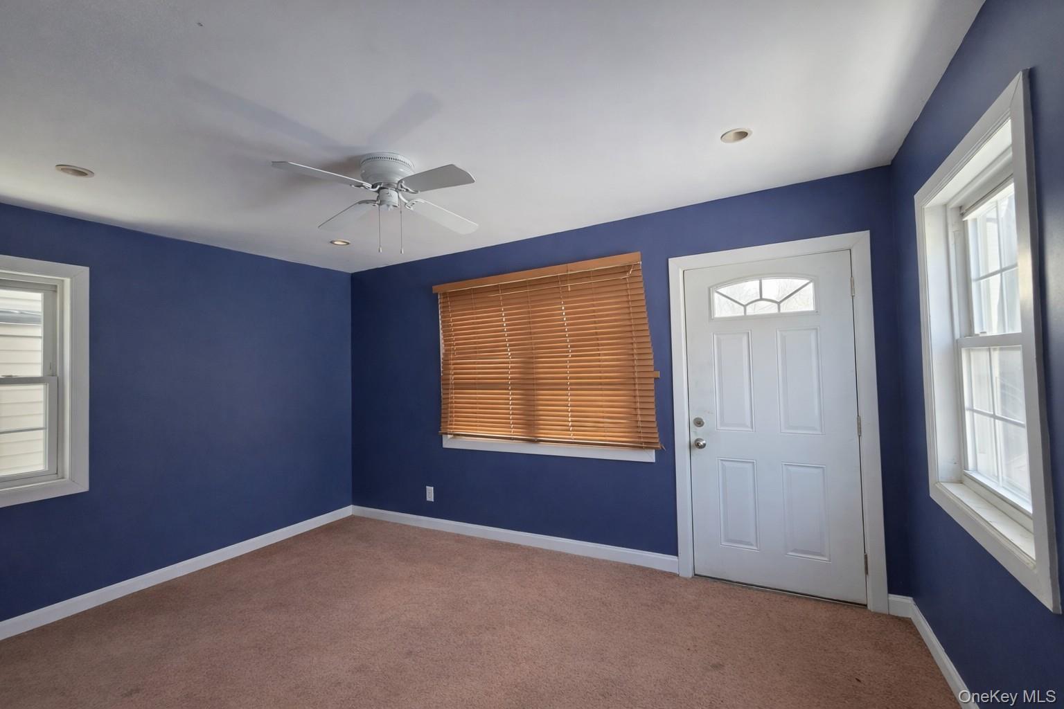 219-10 132nd Road Queens, NY 11413 - Photo 8 of 26