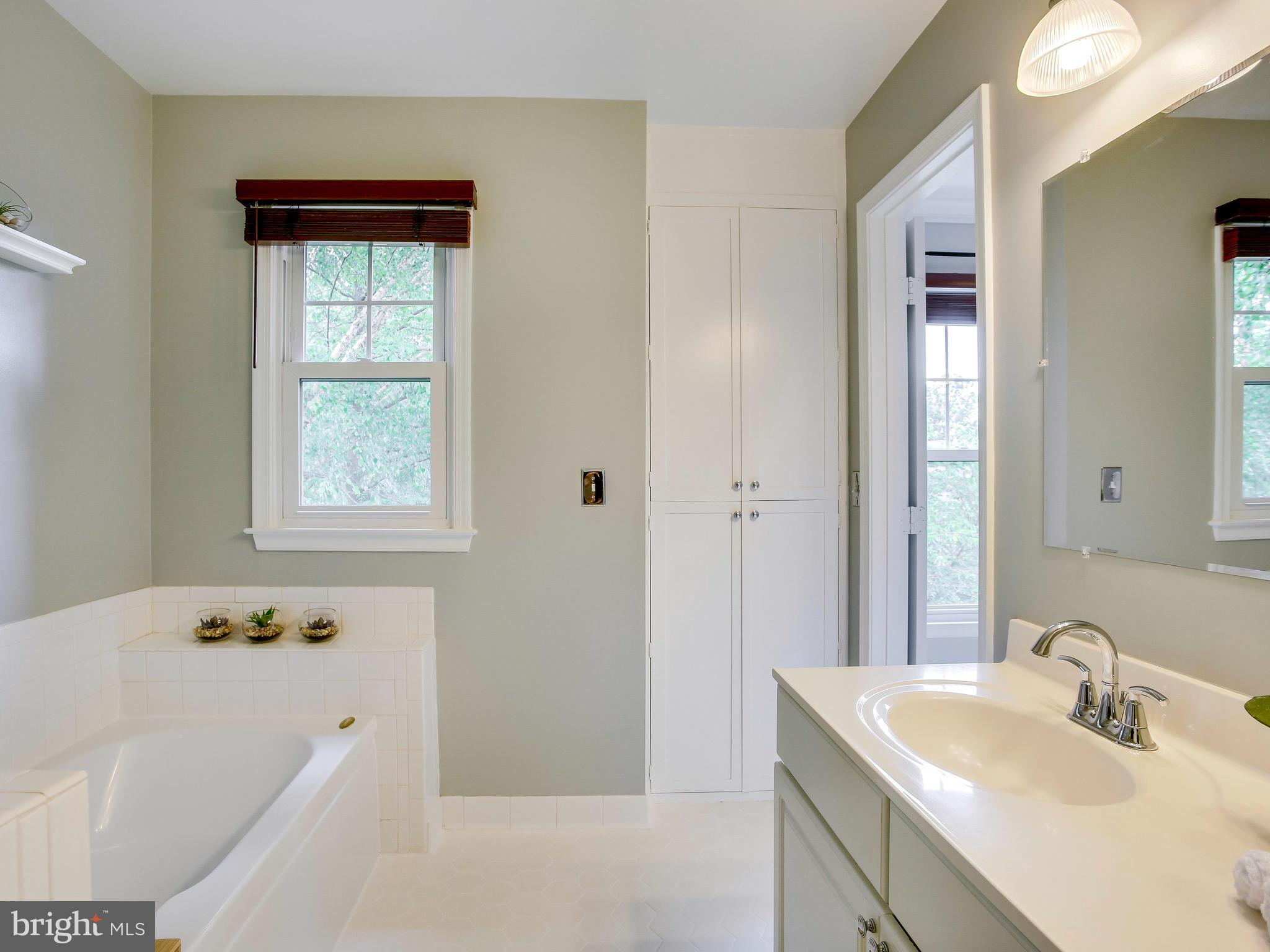 1230 Weatherstone Court Reston, VA 20194 - Photo 29 of 50