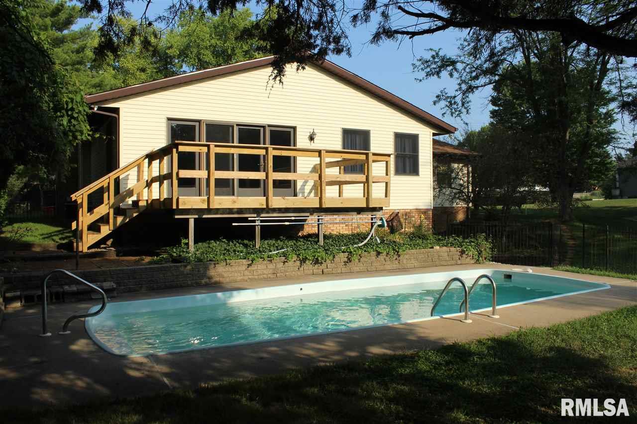 1431 Highview Road East Peoria, IL 61611 - Photo 3 of 34 Gallery Image 3