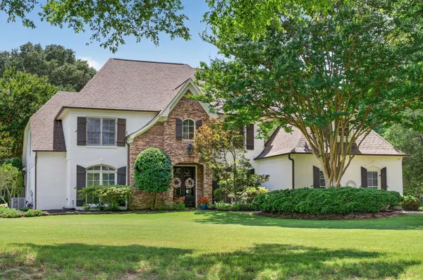 $1,175,000 | 145 South Monterey Farms Cove, Collierville, TN 38017