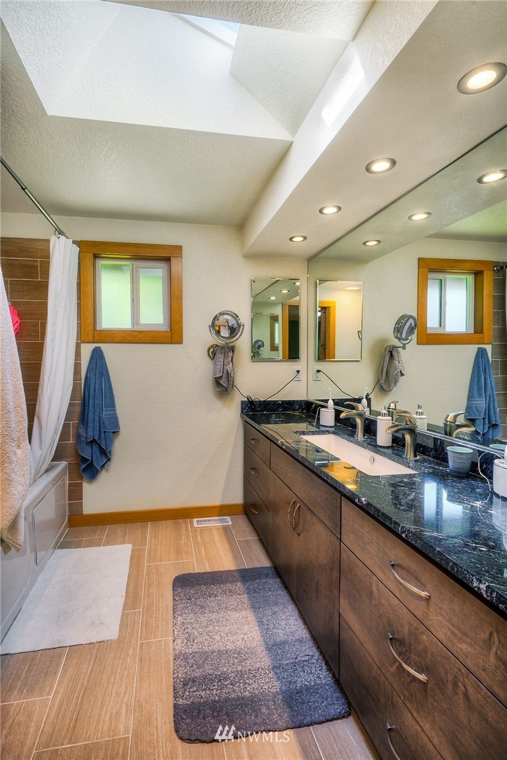 6021 Blvd Ext Road Southeast Olympia, WA 98501 - Photo 13 of 25