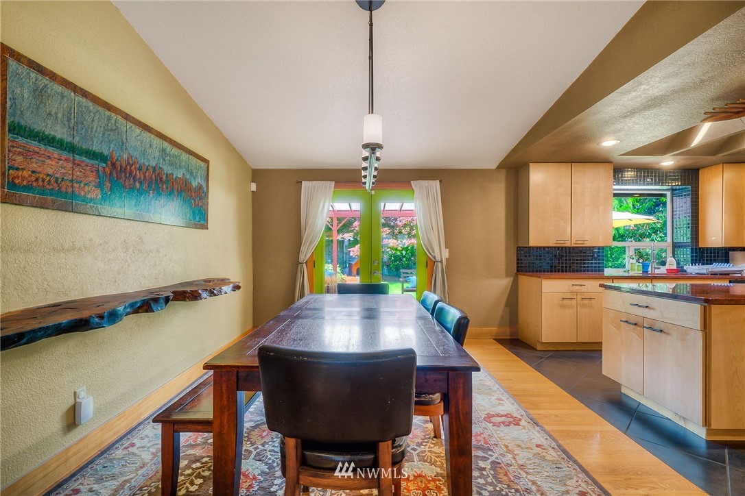 6021 Blvd Ext Road Southeast Olympia, WA 98501 - Photo 8 of 25