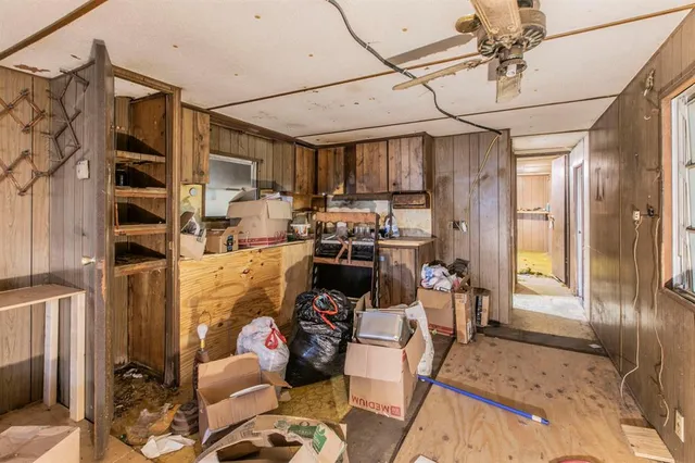 a view of a storage & utility room