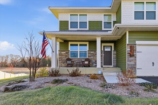 $650,000 | 3140 Sunflower Way Northwest, Prior Lake, MN 55352