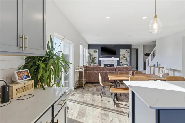 $650,000 | 3140 Sunflower Way Northwest, Prior Lake, MN 55352