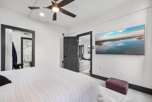 $3,500 | 14 Lockwood Drive, Unit 5I, Charleston, SC 29401