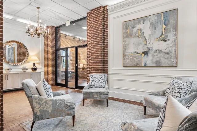 $3,500 | 14 Lockwood Drive, Unit 5I, Charleston, SC 29401