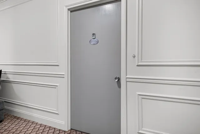 $3,500 | 14 Lockwood Drive, Unit 5I, Charleston, SC 29401