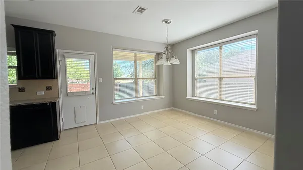 $2,200 | 1614 Westmeadow Trail, Round Rock, TX 78665