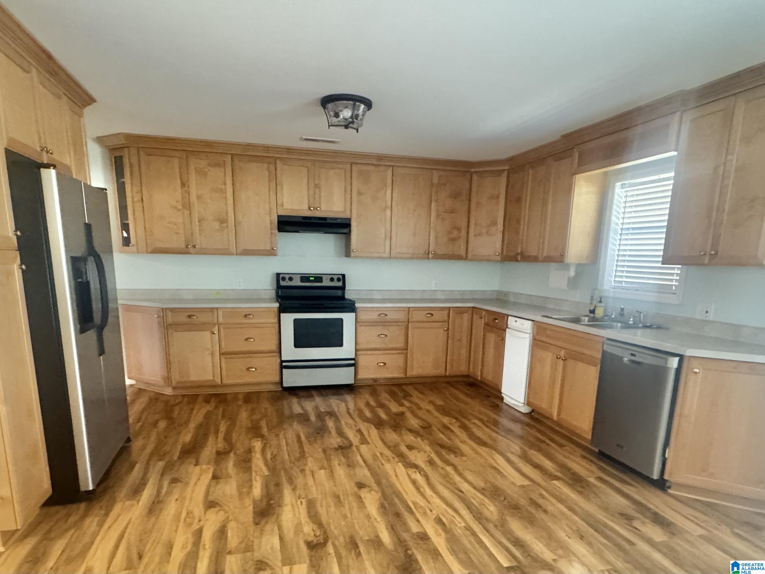 669 Emerald Valley Lane Sylacauga, AL 35151 - Photo 10 of 65