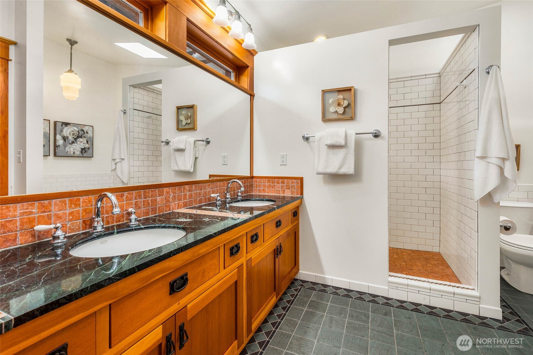 2117 North 36th Street Seattle, WA 98103 - Photo 23 of 39