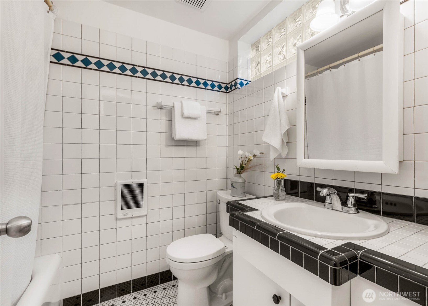 2117 North 36th Street Seattle, WA 98103 - Photo 36 of 39