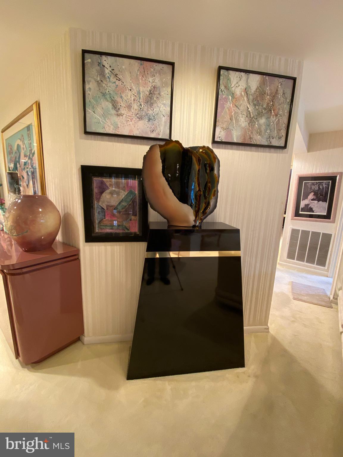 3021 Fallstaff Road, Unit 403B Baltimore, MD 21209 - Photo 14 of 44 Beautifully curated authentic 80's decor.