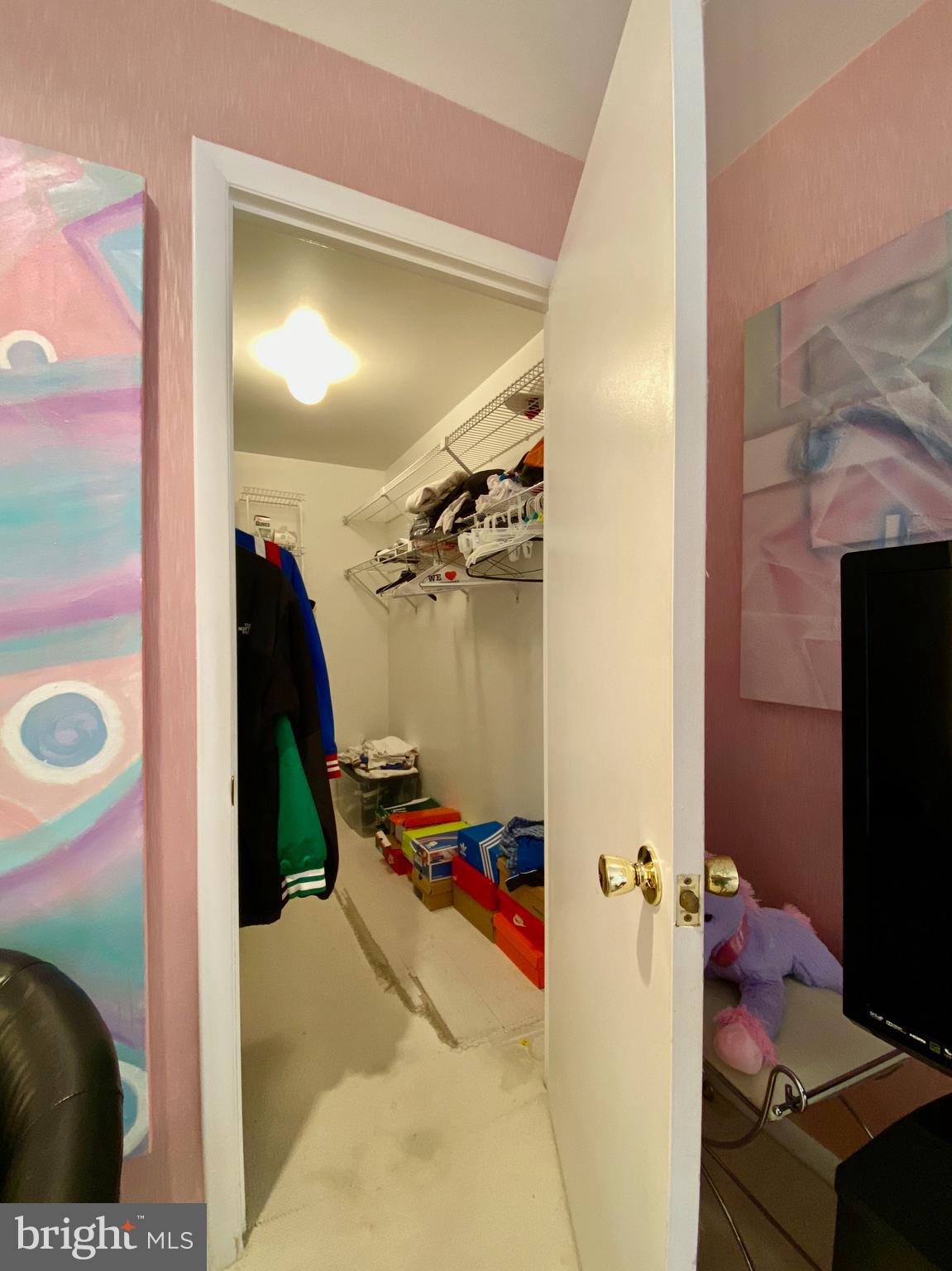 3021 Fallstaff Road, Unit 403B Baltimore, MD 21209 - Photo 25 of 44 One of two large walk-in closets