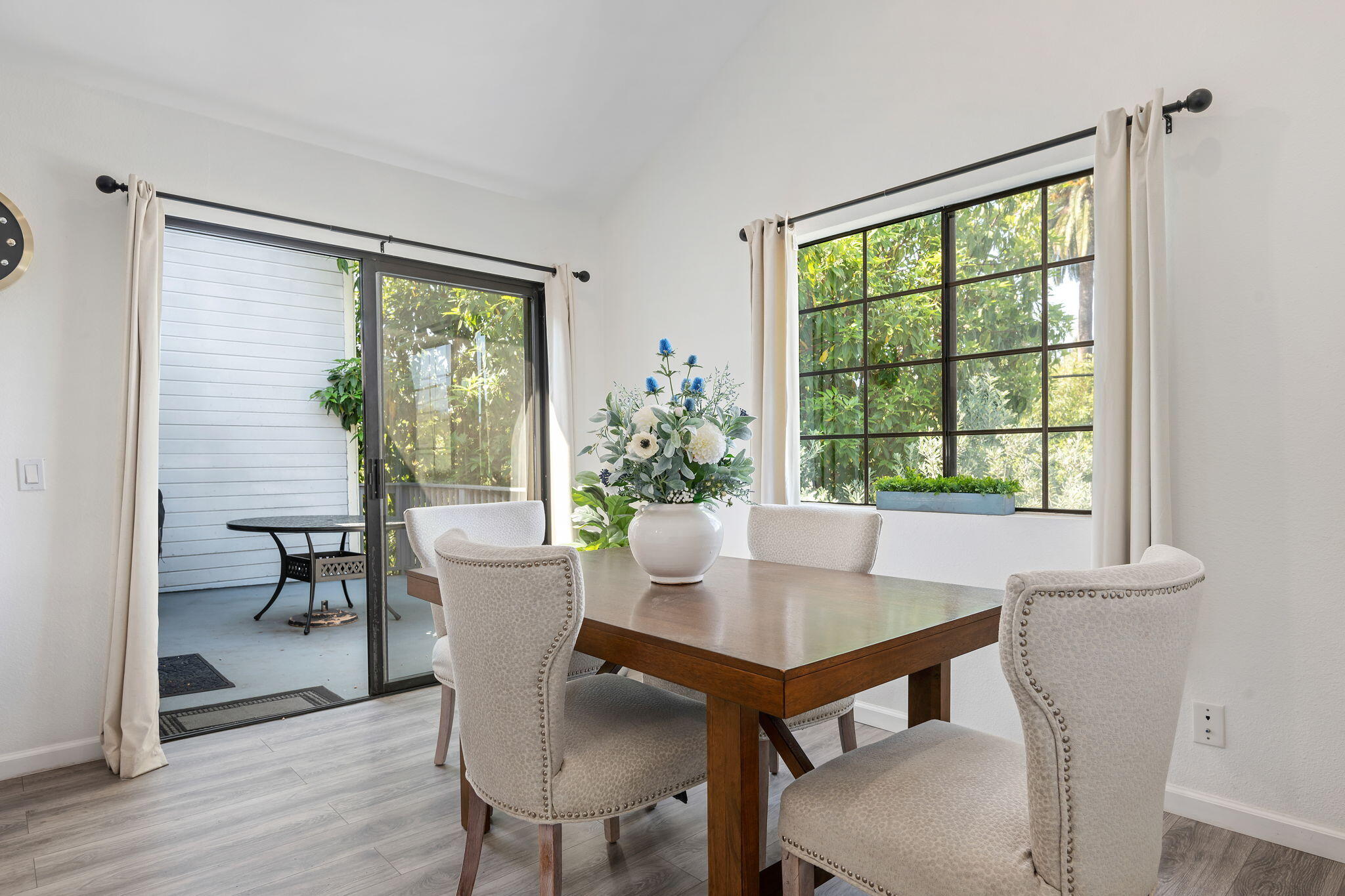 325 Ladera Street, Unit 5 Santa Barbara, CA 93101 - Photo 7 of 15 Dining