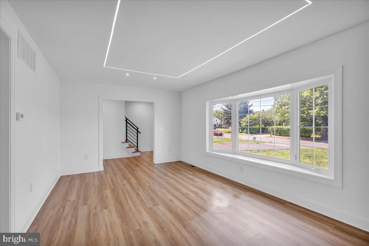 2504 Church Road Cinnaminson, NJ 08077 - Photo 11 of 79