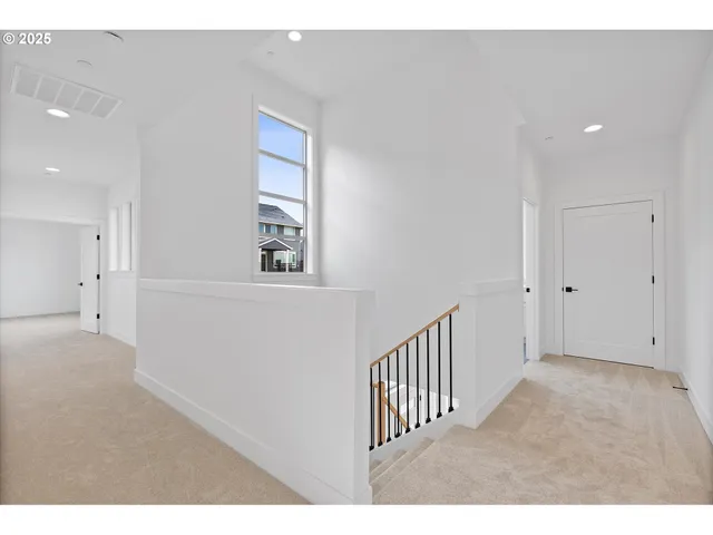 $949,033 | 14988 Southeast Andre Way, Clackamas, OR 97015