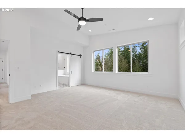 $899,933 | 14988 Southeast Andre Way, Clackamas, OR 97015