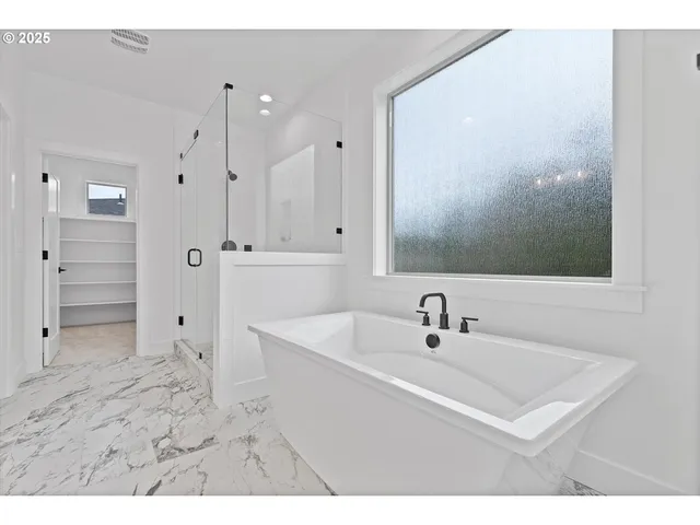 $949,033 | 14988 Southeast Andre Way, Clackamas, OR 97015