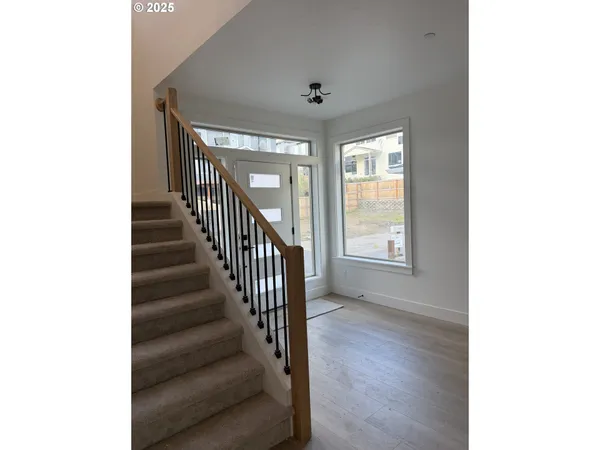 $899,933 | 14988 Southeast Andre Way, Clackamas, OR 97015