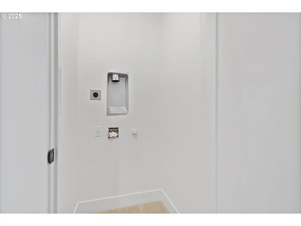 $899,933 | 14988 Southeast Andre Way, Clackamas, OR 97015