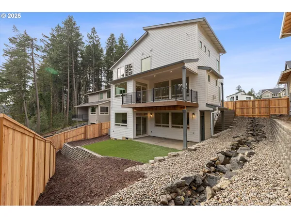 $899,933 | 14988 Southeast Andre Way, Clackamas, OR 97015