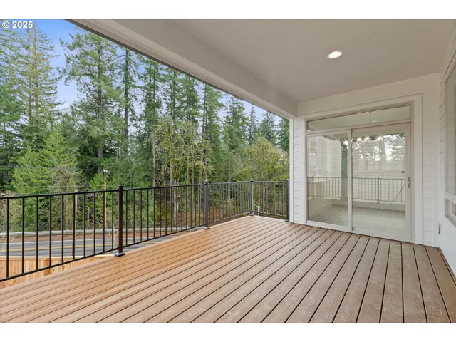 $949,033 | 14988 Southeast Andre Way, Clackamas, OR 97015