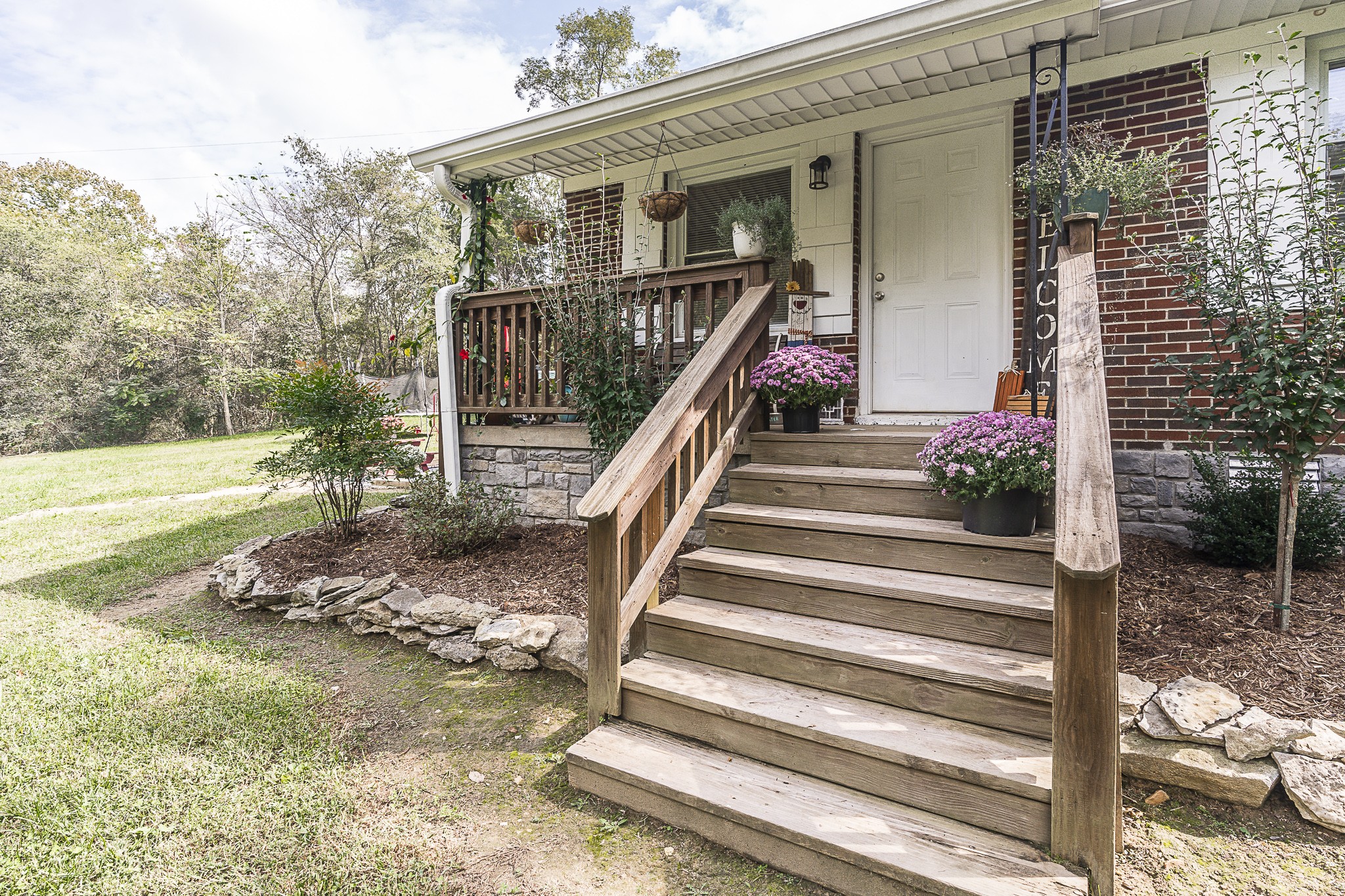 105 Canoe Branch Road Castalian Springs, TN 37031 - Photo 4 of 42 Gallery Image 4